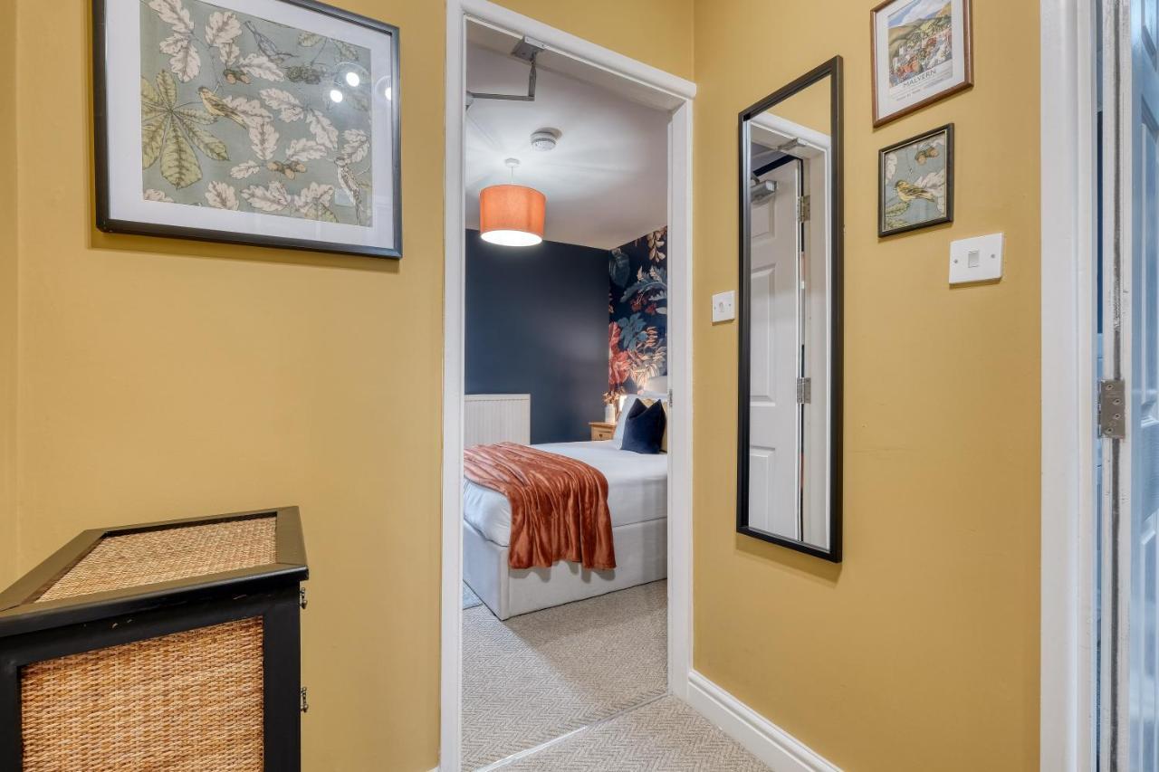 Malvern Hills Rosa Rambler Suite Great Malvern Exteriör bild